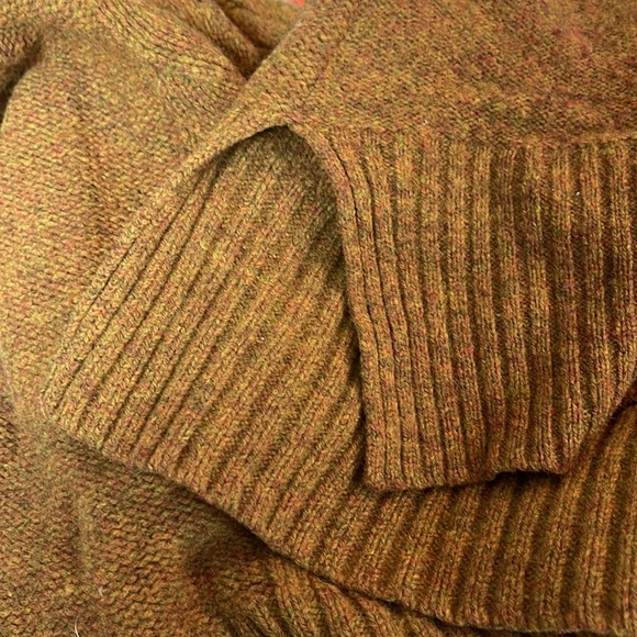 J. Crew Mustard Yellow 100% Wool Cable Knit Pullover Sweater Size Small - Picture 6 of 6